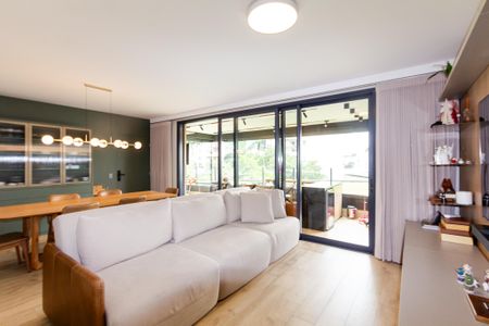 Sala de apartamento à venda com 3 quartos, 154m² em Moema, São Paulo