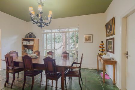 Casa à venda com 270m², 4 quartos e sem vagaSala de Jantar