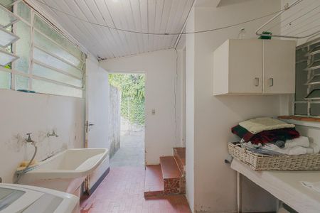 Casa à venda com 270m², 4 quartos e sem vagaÁrea de Serviço