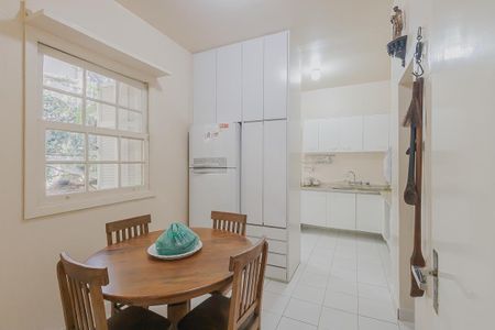 Casa à venda com 270m², 4 quartos e sem vagaCozinha