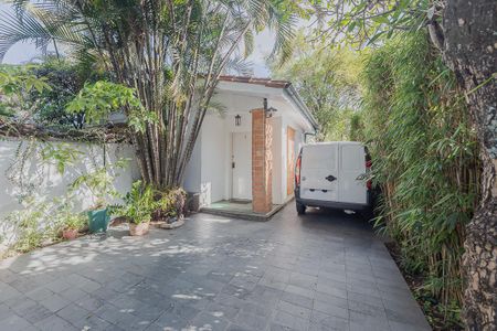 Casa à venda com 270m², 4 quartos e sem vagaGaragem