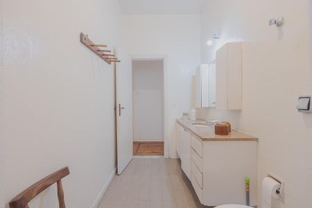 Casa à venda com 270m², 4 quartos e sem vagaBanheiro 2