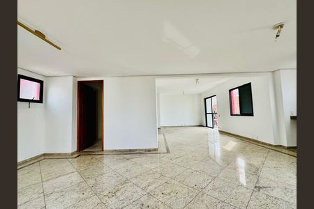 Apartamento à venda com 4 quartos, 178m² em Vila Mascote, São Paulo