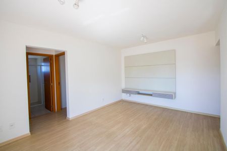 Sala de apartamento à venda com 2 quartos, 64m² em Jardim Bela Vista, Santo André