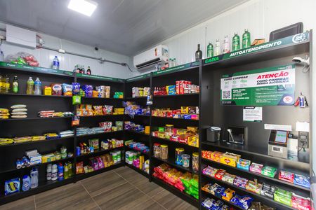 Área comum - Mini Mercado de apartamento para alugar com 2 quartos, 45m² em Vila Cosmopolita, São Paulo