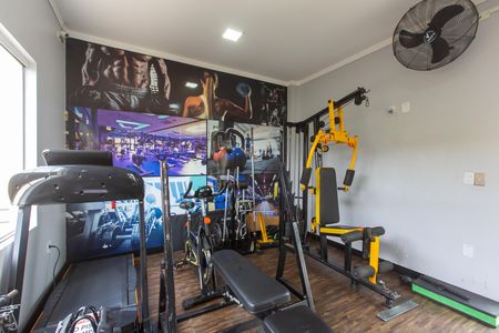 Apartamento para alugar com 45m², 2 quartos e 1 vaga Apartamento para alugar com 45m², 2 quartos e 1 vagaÁrea comum - Academia