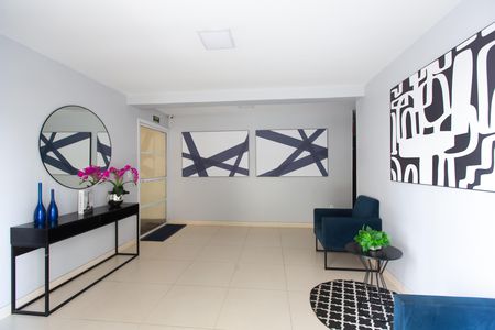 Apartamento para alugar com 45m², 2 quartos e 1 vaga Apartamento para alugar com 45m², 2 quartos e 1 vagaHall de Entrada