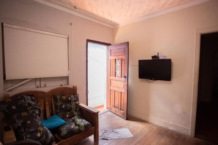 Casa à venda com 157m², 3 quartos e sem vaga Casa à venda com 157m², 3 quartos e sem vagaSALA