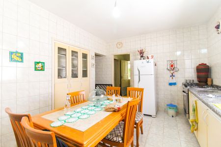 Casa à venda com 250m², 2 quartos e 1 vagaCozinha