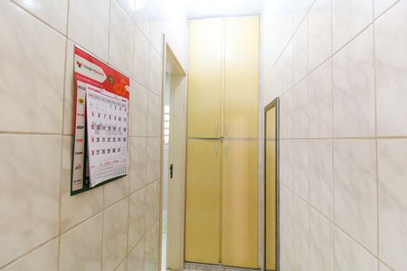 Casa à venda com 250m², 2 quartos e 1 vagaBanheiro