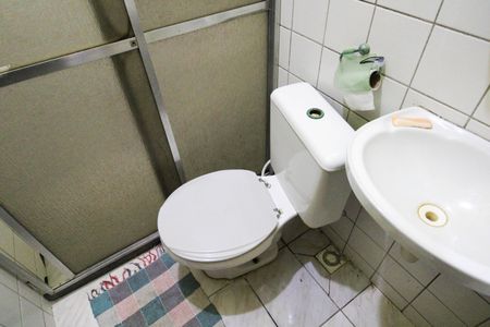 Apartamento para alugar com 60m², 2 quartos e 1 vaga Apartamento para alugar com 60m², 2 quartos e 1 vagaBanheiro