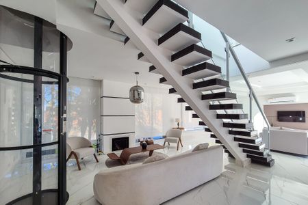 Casa de condomínio à venda com 464m², 4 quartos e 6 vagasSala 2