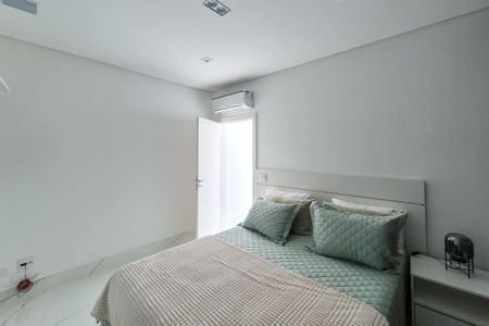 Casa de condomínio à venda com 464m², 4 quartos e 6 vagasSuíte 1