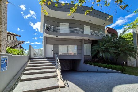 Casa de condomínio à venda com 464m², 4 quartos e 6 vagasfachada