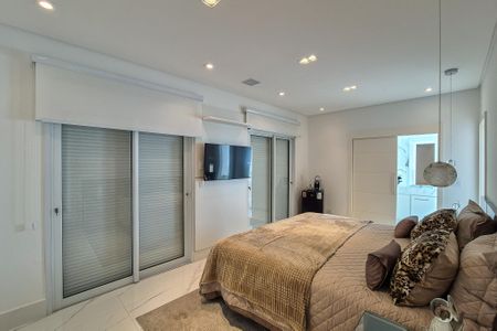 Casa de condomínio à venda com 464m², 4 quartos e 6 vagasSuíte 4