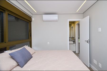 Apartamento à venda com 92m², 3 quartos e 2 vagasSemi-suite 2