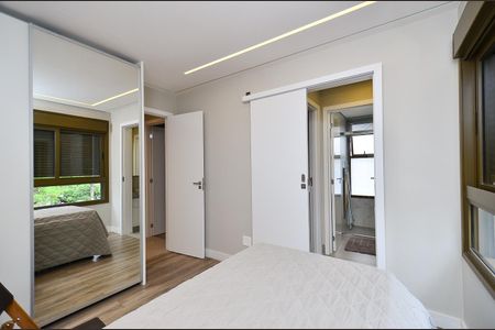 Apartamento à venda com 92m², 3 quartos e 2 vagasSemi-suite 1
