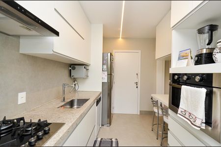 Apartamento à venda com 92m², 3 quartos e 2 vagasCozinha