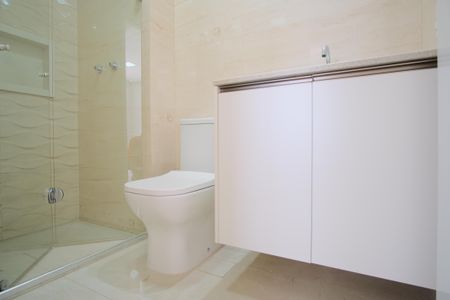 Apartamento à venda com 69m², 2 quartos e 1 vagaBanheiro Social