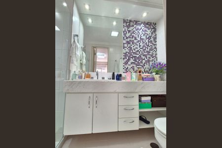 Apartamento à venda com 113m², 3 quartos e 2 vagasBanheiro 1