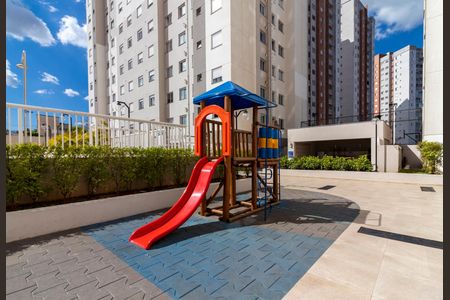 Apartamento à venda com 42m², 2 quartos e 1 vagaÁrea comum - Playground