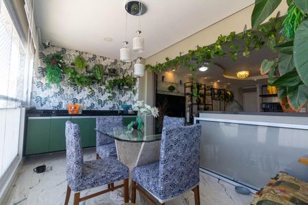 Apartamento para alugar com 76m², 2 quartos e 2 vagas Apartamento para alugar com 76m², 2 quartos e 2 vagasVaranda