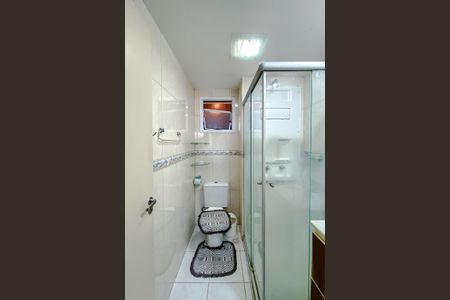 Apartamento à venda com 77m², 3 quartos e 1 vaga Apartamento à venda com 77m², 3 quartos e 1 vagaBanheiro