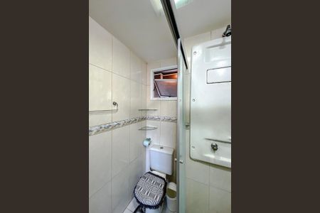 Apartamento à venda com 77m², 3 quartos e 1 vaga Apartamento à venda com 77m², 3 quartos e 1 vagaBanheiro