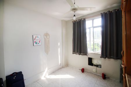 Apartamento à venda com 84m², 3 quartos e 1 vagaQuarto 2