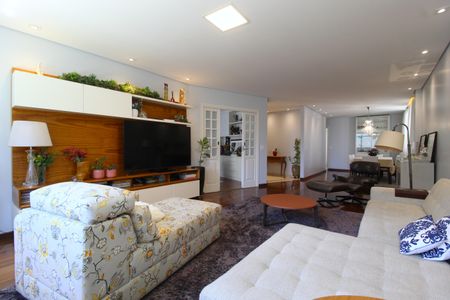Sala de apartamento à venda com 4 quartos, 212m² em Vila Nova Conceição, São Paulo