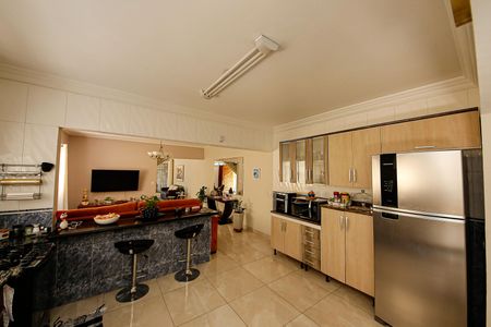 Cozinha de casa à venda com 3 quartos, 166m² em Jardim Piqueroby, São Paulo