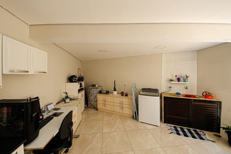 Casa à venda com 166m², 3 quartos e 2 vagasCozinha