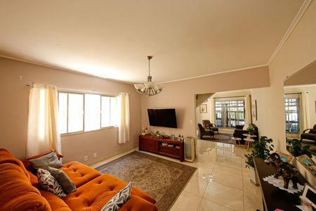 Sala 2 de casa à venda com 3 quartos, 166m² em Jardim Piqueroby, São Paulo