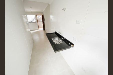 Cozinha e Área de Serviço de apartamento para alugar com 2 quartos, 40m² em Água Fria, São Paulo