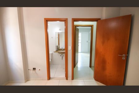 Apartamento para alugar com 92m², 2 quartos e 2 vagasSuíte 1