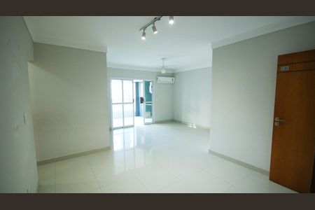 Apartamento para alugar com 92m², 2 quartos e 2 vagasSala