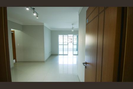 Sala de apartamento para alugar com 2 quartos, 92m² em Canto do Forte, Praia Grande