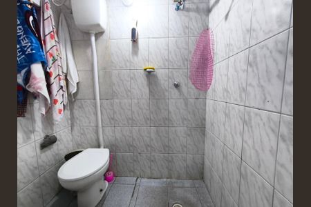 Casa à venda com 200m², 2 quartos e sem vaga Casa à venda com 200m², 2 quartos e sem vagaBanheiro Social