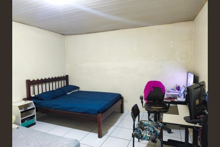 Casa à venda com 200m², 2 quartos e sem vaga Casa à venda com 200m², 2 quartos e sem vagaEdícula