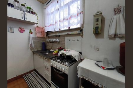 Casa à venda com 200m², 2 quartos e sem vaga Casa à venda com 200m², 2 quartos e sem vagaCozinha