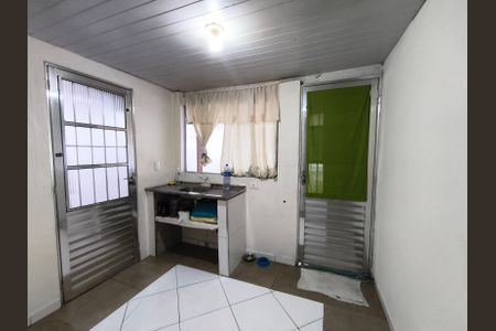Casa à venda com 200m², 2 quartos e sem vaga Casa à venda com 200m², 2 quartos e sem vagaEdícula