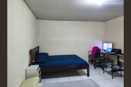 Casa à venda com 200m², 2 quartos e sem vaga Casa à venda com 200m², 2 quartos e sem vagaEdícula