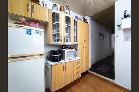 Casa à venda com 200m², 2 quartos e sem vaga Casa à venda com 200m², 2 quartos e sem vagaCozinha