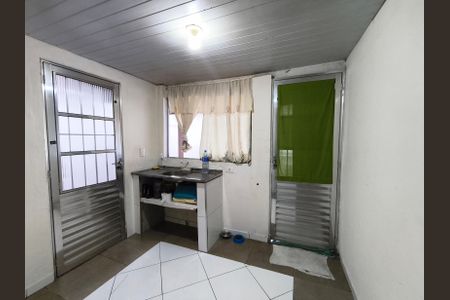 Casa à venda com 200m², 2 quartos e sem vaga Casa à venda com 200m², 2 quartos e sem vagaEdícula