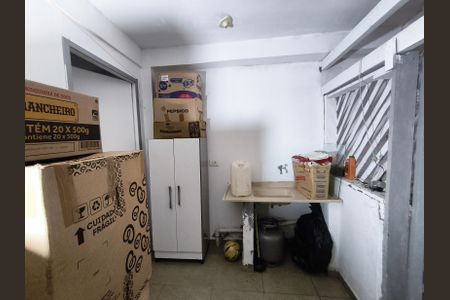 Casa à venda com 200m², 2 quartos e sem vaga Casa à venda com 200m², 2 quartos e sem vagaEdícula