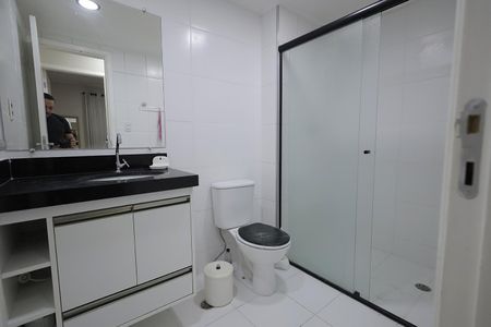 Apartamento à venda com 63m², 3 quartos e 1 vaga Apartamento à venda com 63m², 3 quartos e 1 vagaBanheiro