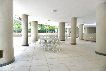 Apartamento à venda com 333m², 4 quartos e 3 vagasÁrea comum - Salão de festas