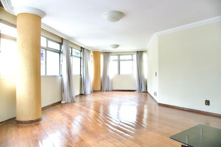 Apartamento à venda com 333m², 4 quartos e 3 vagasSala 1