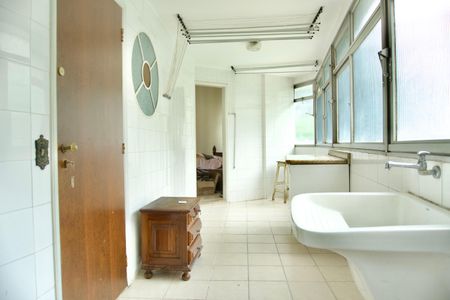 Apartamento à venda com 333m², 4 quartos e 3 vagasÁrea de Serviço