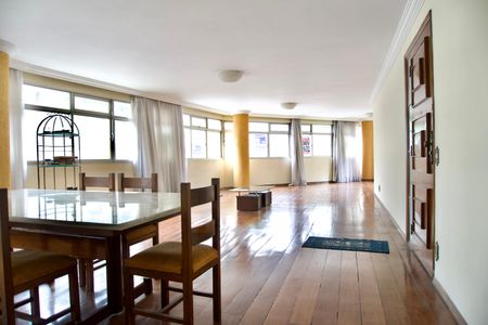 Apartamento à venda com 333m², 4 quartos e 3 vagasSala 1